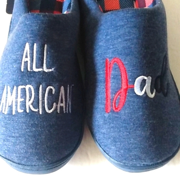 ALL AMERICAN DAD MEMORY FOAM SLIPPERS SIZE 7-8  SMALL NWT - Picture 2 of 8